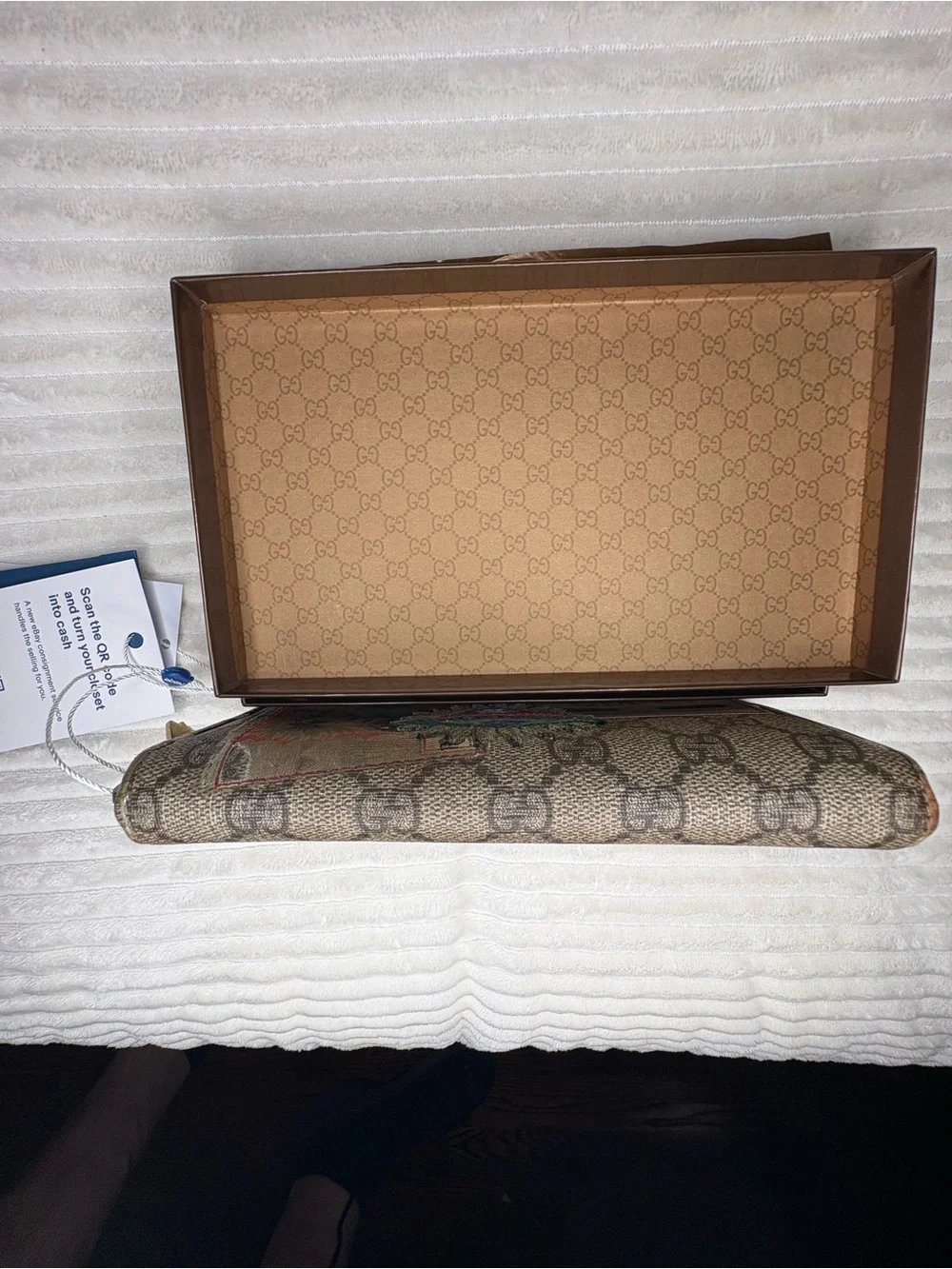 Gucci GG Supreme Bengal UFO Zip Around Wallet Authenticated w Box Very Clean - Picture 10 of 16